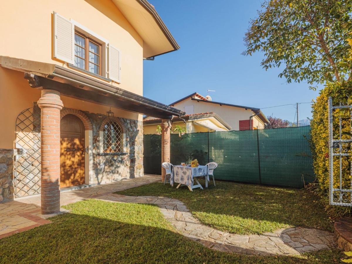 Appartement Lara By Interhome Marina di Massa